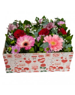 Σύνθεση λουλουδιών σε κουτί για την ημέρα του Αγίου Βαλεντίνου XL